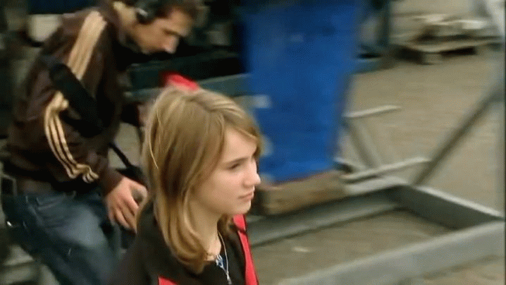 Maidentrip Official Trailer 1 (2013)