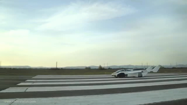 KleinVision Flying Car takes maiden flight
