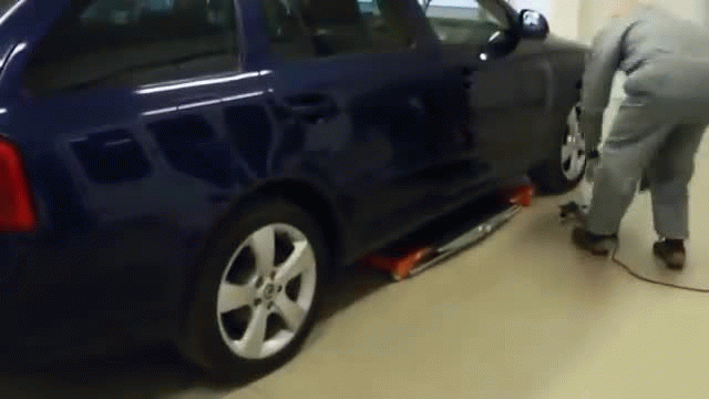 AUTOLIFT 3000 car tilting lift AUTOLIFT 3000 car tilting lift