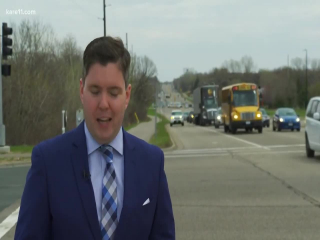 Eagan police target distracted drivers from school bus Eagan police target distracted drivers from school bus
