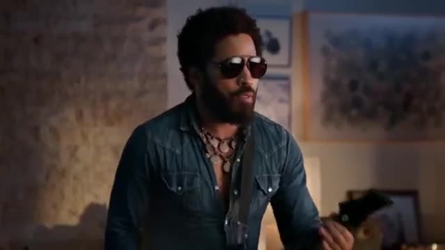Official Guitar Hero® Live Trailer - Win The Crowd Official Guitar Hero® Live Trailer - Win The Crowd