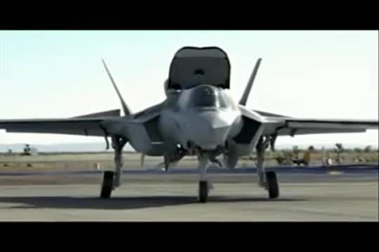 F-35 JSF VERTICAL TAKEOFF AND LANDING