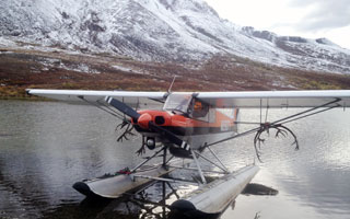 Beautiful Landing-Super Cub-Alaska Beautiful Landing-Super Cub-Alaska