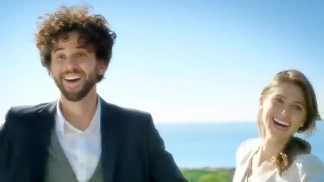 CENTURY 21® Puppy Pile