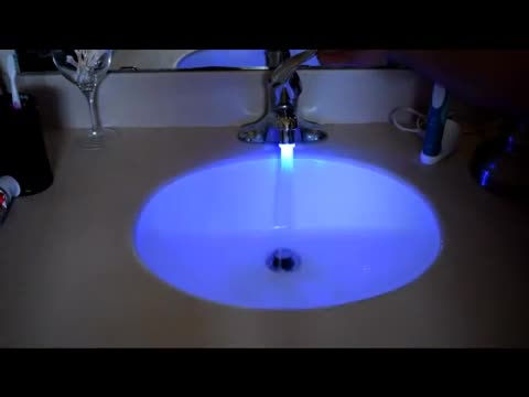 LED Faucet Nozzle --Temperature Sense LED Faucet Nozzle --Temperature Sense