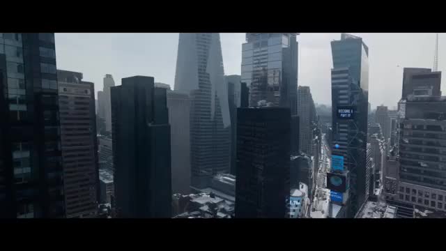 Sully - Official Trailer Sully - Official Trailer