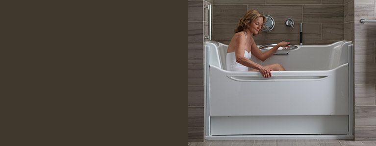 Kohler - Elevance Rising Wall Bath Kohler - Elevance Rising Wall Bath