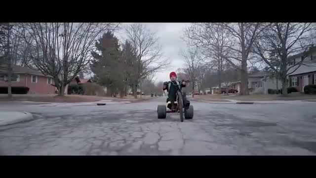 twenty one pilots: Stressed Out [OFFICIAL video1]